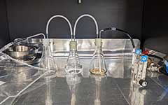 オゾンラボ155/漢方のにおいを含む排気の臭気対策