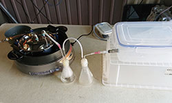 オゾンラボ162/ペットフード製造工程の排気脱臭実験