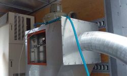 オゾンラボ185/グラスファイバーの加熱定着工程で発生する臭気対策