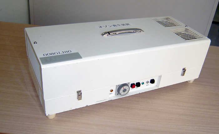 オゾンラボ038/精密加工場の耐久試験で発生する潤滑油の臭気対策